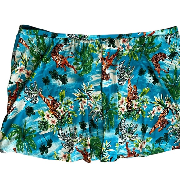 torrid Aqua Tropical Print withTigers Skater Style Swim Skirt 5X NEW - Picture 4 of 6
